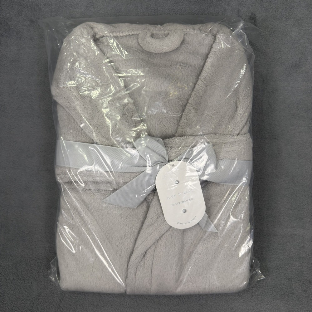 New Amy Miller Bath Robe Adult Unisex Gray Luxury Robe One Size Fits Most